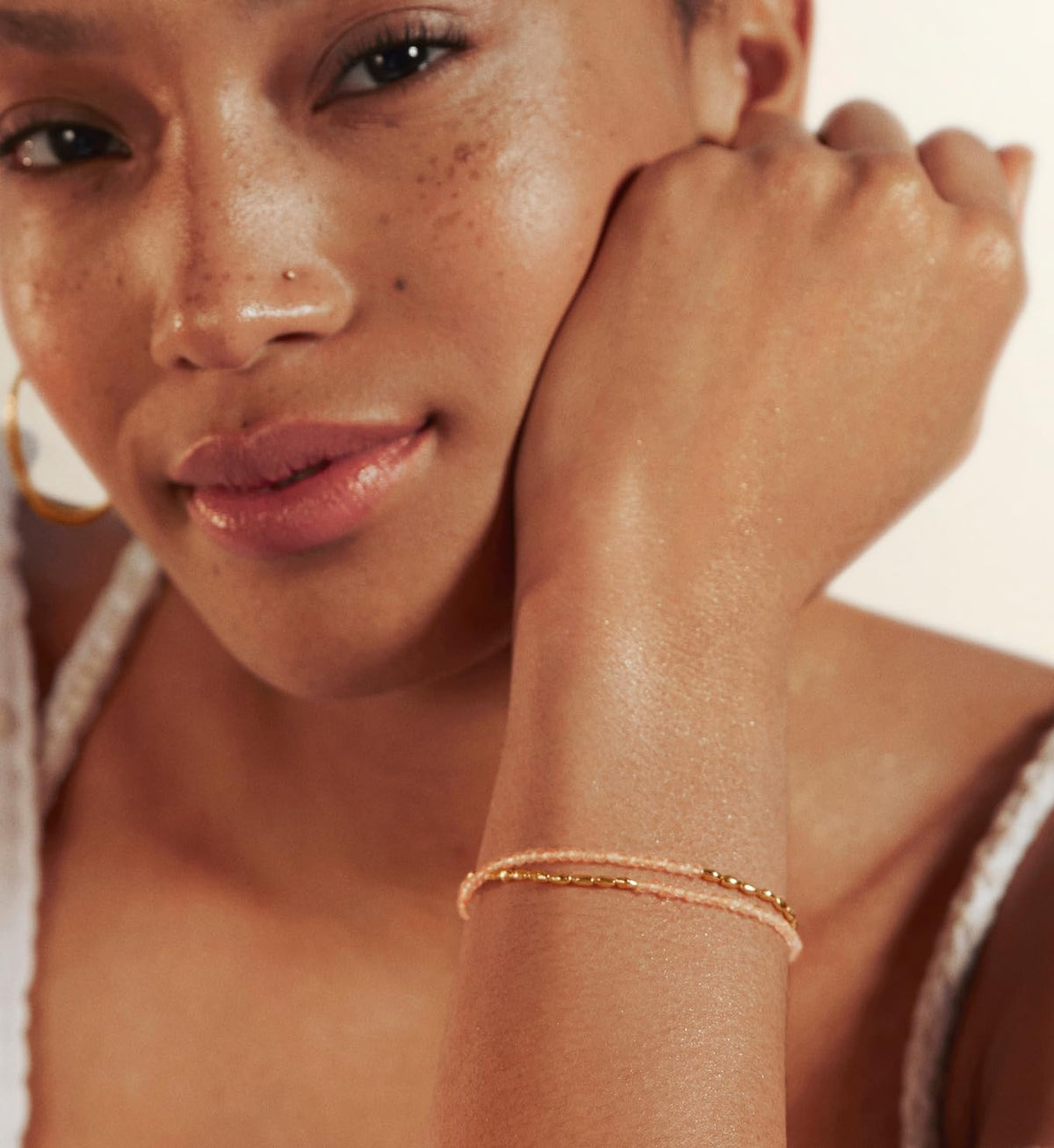 MBW Gold Bracelets for Women Trendy, Dainty 14K Gold Plated Bracelet Stack Beaded Chain Bracelet Set Thin Small Cute Paperclip Bracelets Fashion Waterproof Jewelry Gift Gold Accessories for Women