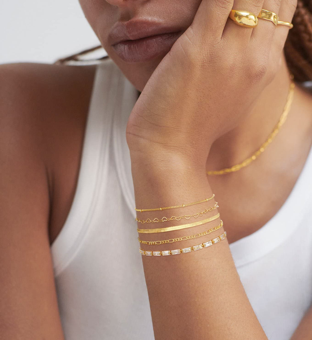 MBW Gold Bracelets for Women Trendy, Dainty 14K Gold Plated Bracelet Stack Beaded Chain Bracelet Set Thin Small Cute Paperclip Bracelets Fashion Waterproof Jewelry Gift Gold Accessories for Women
