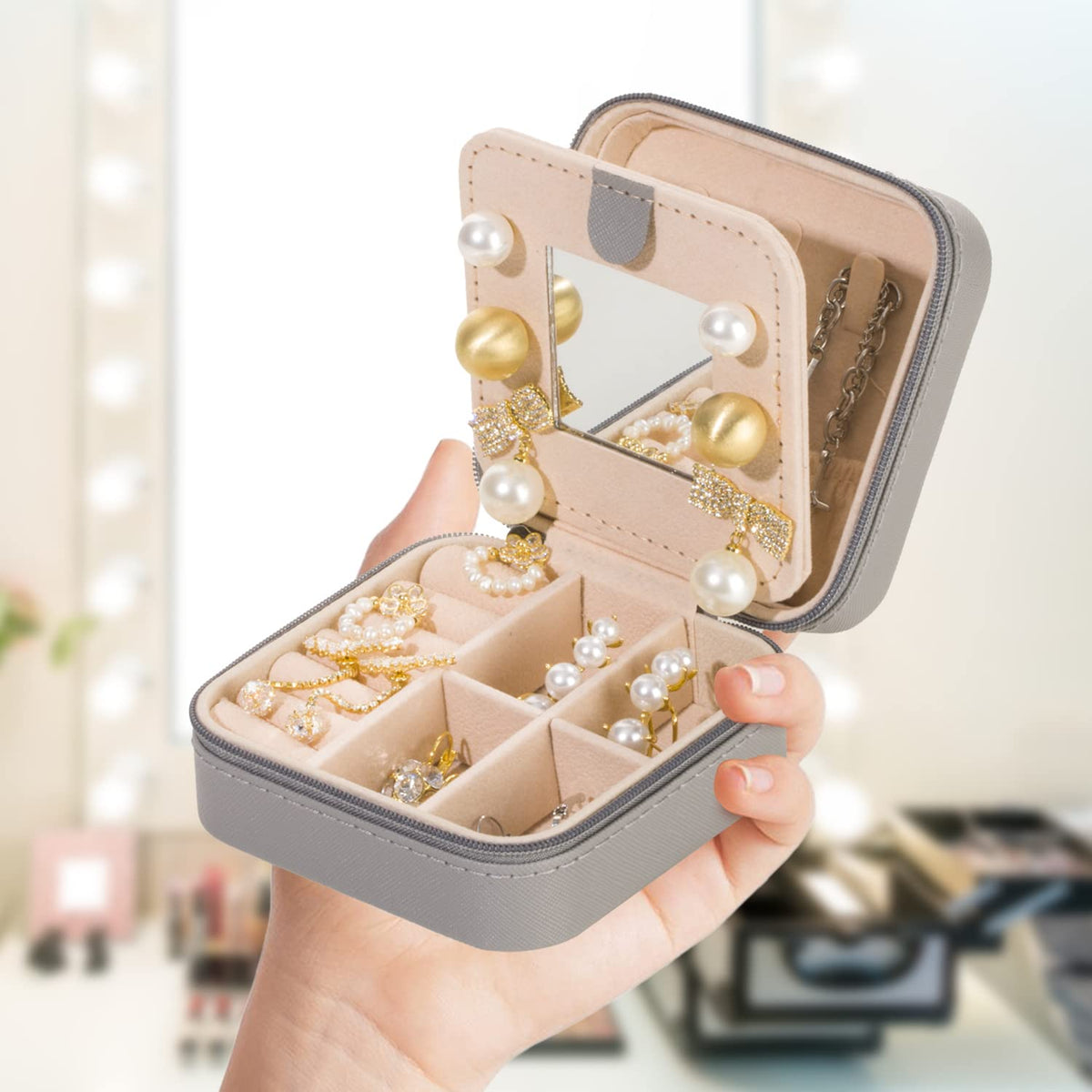 KElofoN Travel Jewelry Case and Organizer with Mirror - Gift for Women and Girls