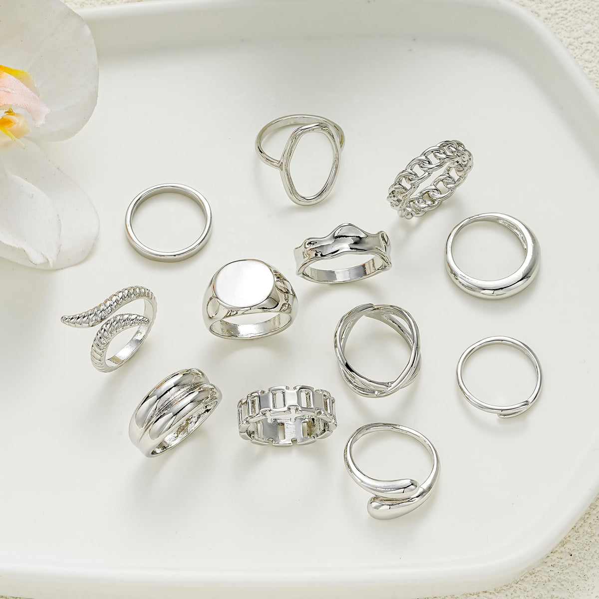 FAXHION 12PCS Gold Stackable Rings Set for Women, 18K Gold Plated Open Stacking Knuckle Ring, Adjustable Chunky Signet Rings for Gift