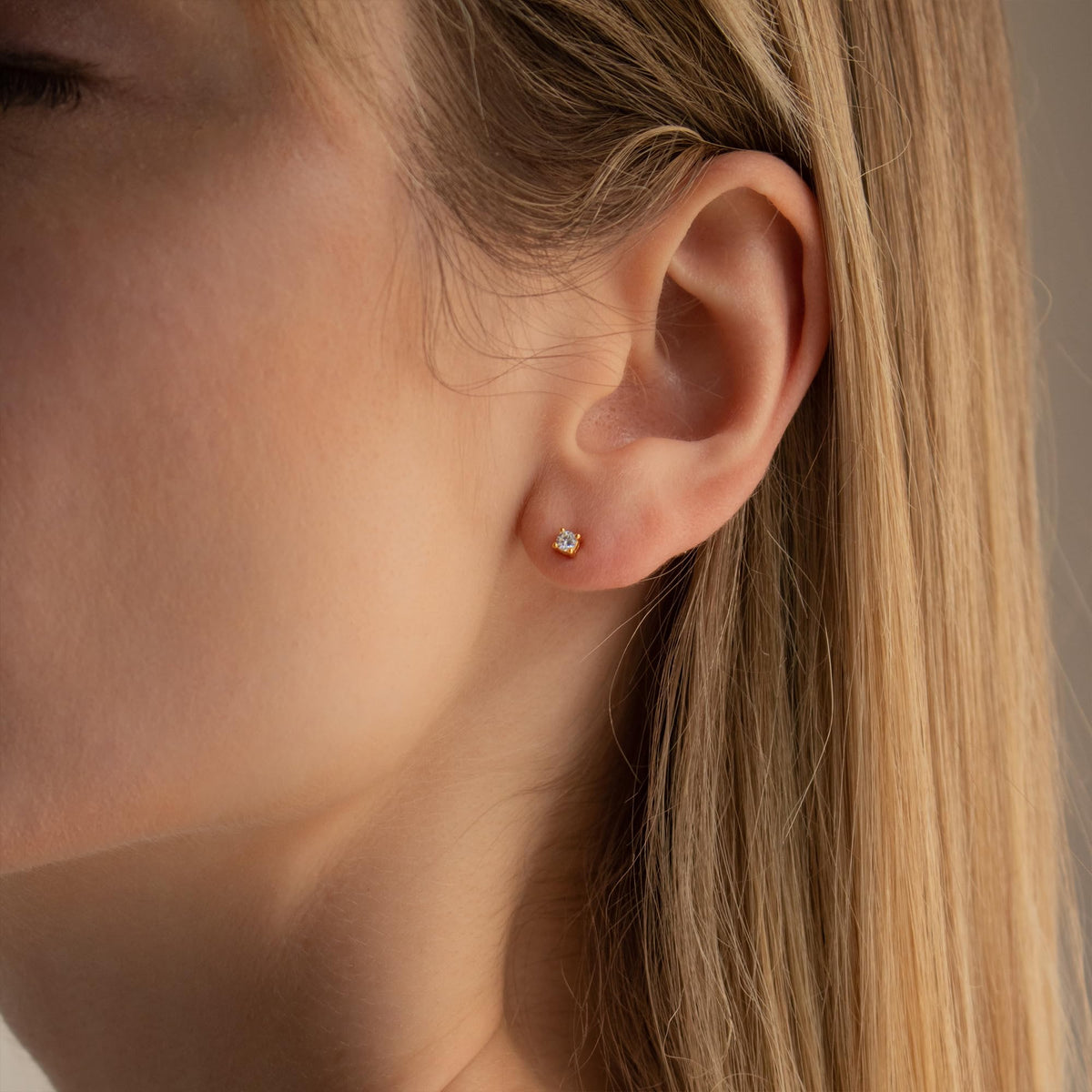 3 Pairs Gold Hoop Earrings Set: Dainty Stud Earrings Trendy Small 14K Gold Plated Hypoallergenic Dangle Cartilage Huggie Hoop Earrings for Women Gold Jewelry for Women Gifts