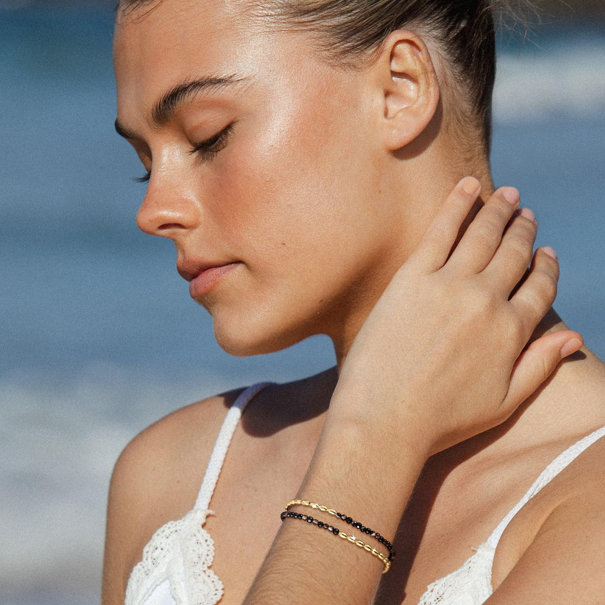 MBW Gold Bracelets for Women Trendy, Dainty 14K Gold Plated Bracelet Stack Beaded Chain Bracelet Set Thin Small Cute Paperclip Bracelets Fashion Waterproof Jewelry Gift Gold Accessories for Women